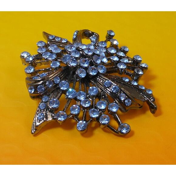 Vintage Jewelry - Vintage Light Blue AB Flower Ribbon Crystal Rhinestone Silver tone Pin Brooch